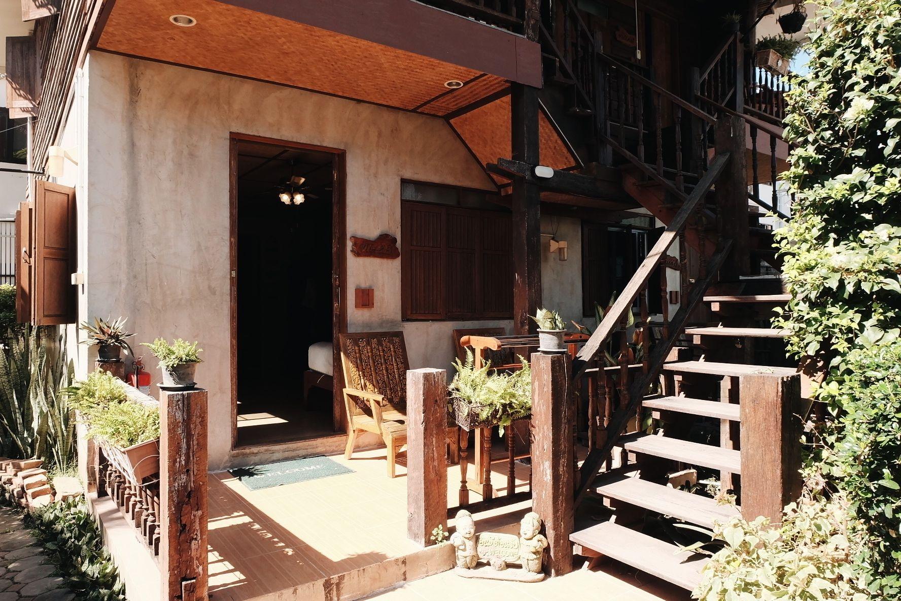 Buri Gallery House Resort